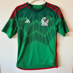 Mexico boys soccer jersey- size XL